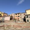 Andare in vacanza in un borgo non aiuterà i borghi a rinascere